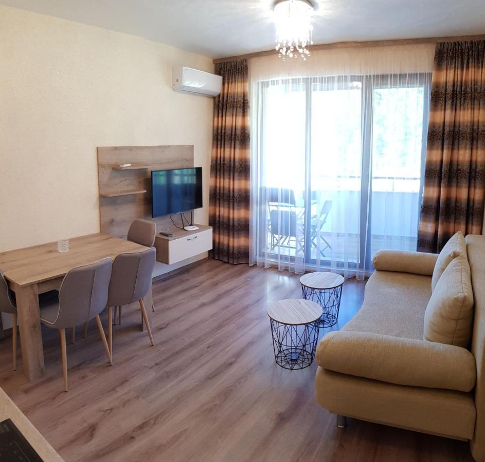 Апартамент Ани Shkorpilovtsi Extérieur photo