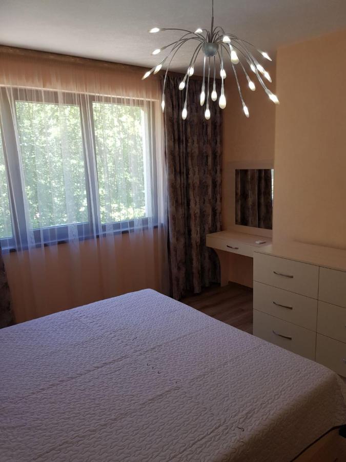 Апартамент Ани Shkorpilovtsi Extérieur photo